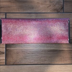 Unique sparkle clutch